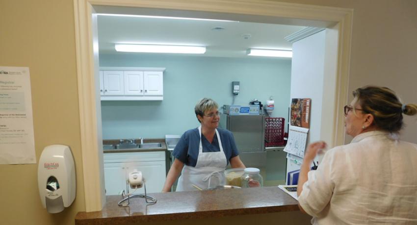 meal preparation at Nine Mile Villa